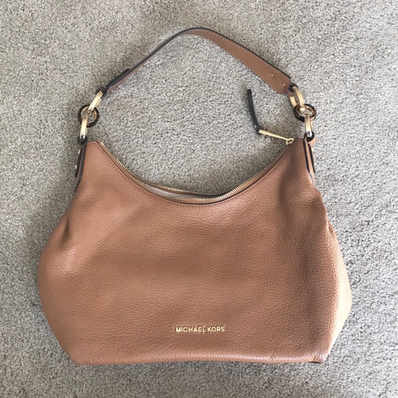 michael kors isabella